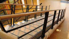 Escaliers / Plateforme métallique / Trappes - Image 2